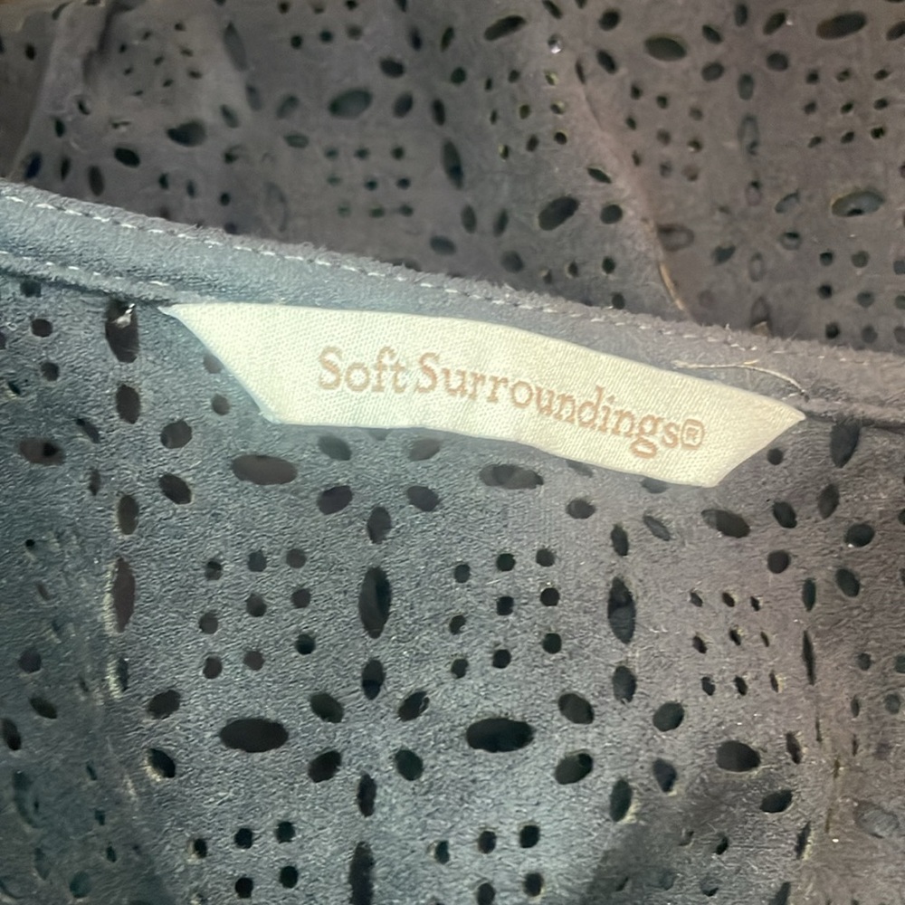 Faux Suede Lace Patterned Vest - image 7